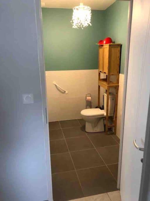 Au Moryllon Villa Lompnas Kültér fotó